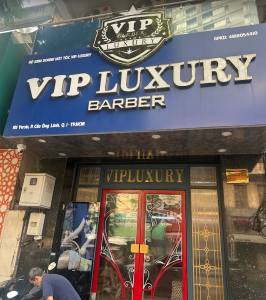 VIP LUXURY 이발소 